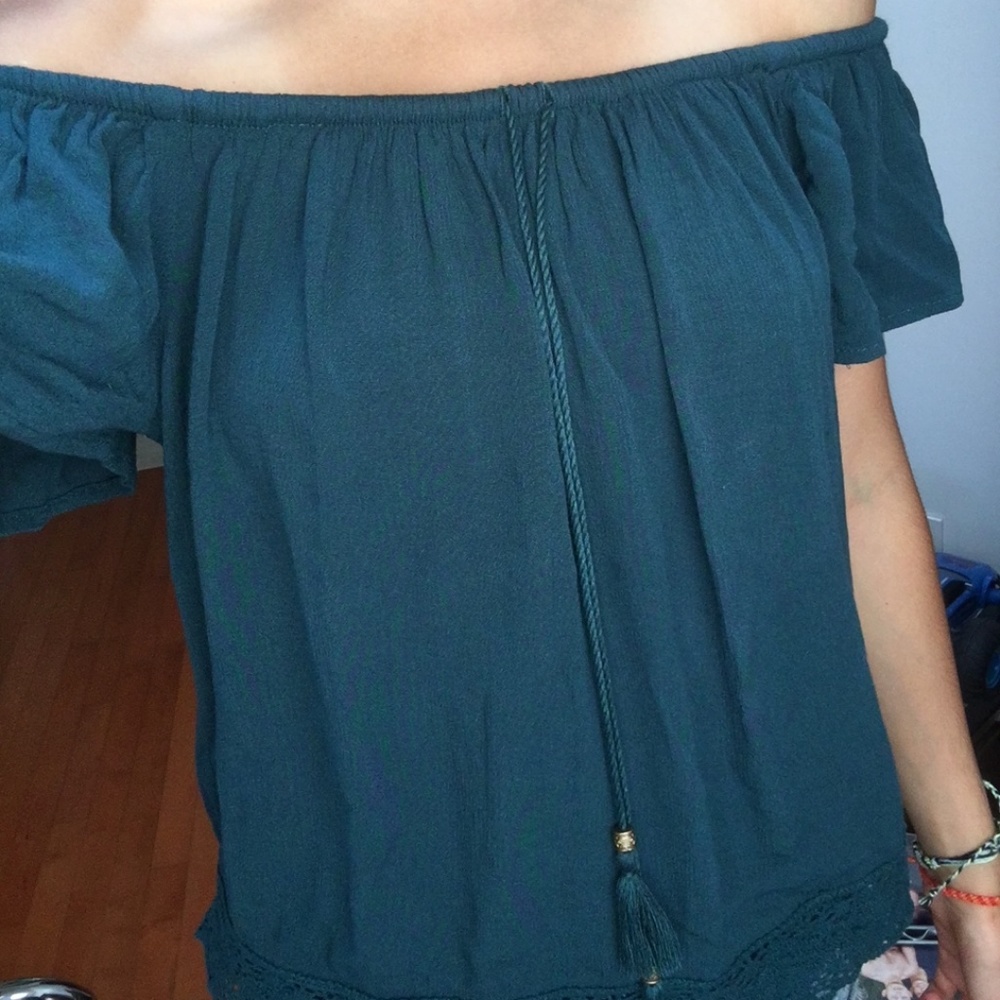 Aeropostale off the shoulder blouse